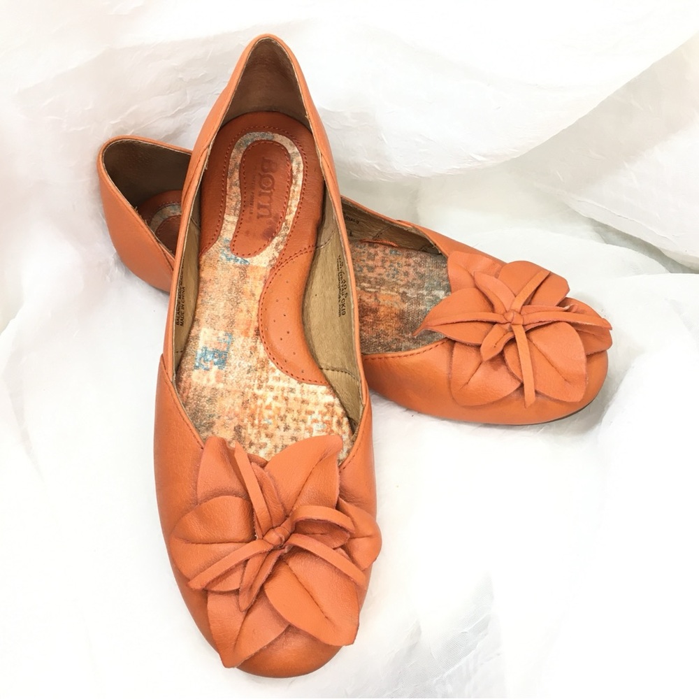 Born "Peony" Orange Leather Ballet Flats with Flower Toe - 9 / 40.5 -